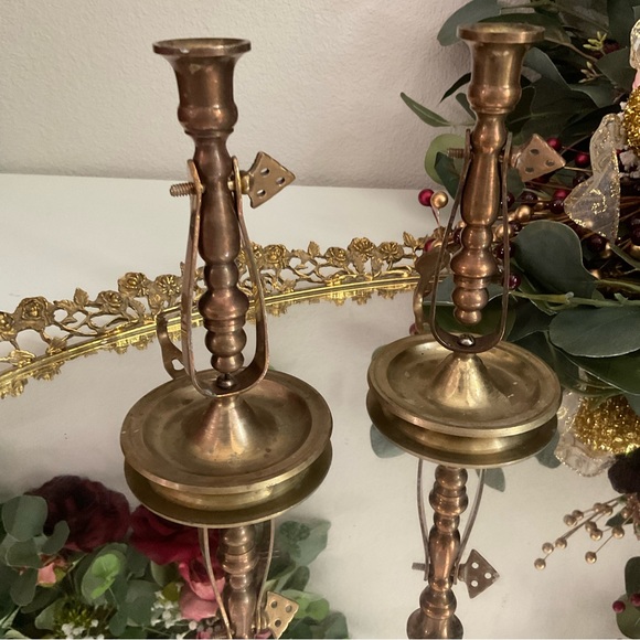 Adjustable Tapered Candle Holder - Picture 2 of 16